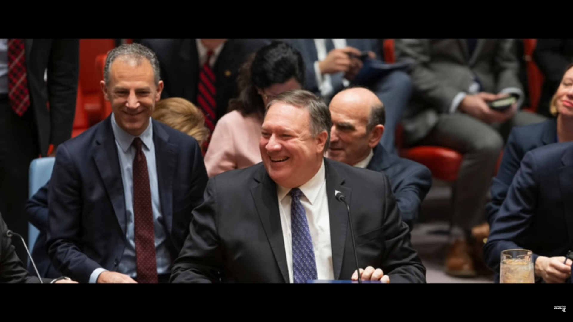 Der Kaiser ist nackt. Von „Falschen Flaggen“ und anderen Lügen ...